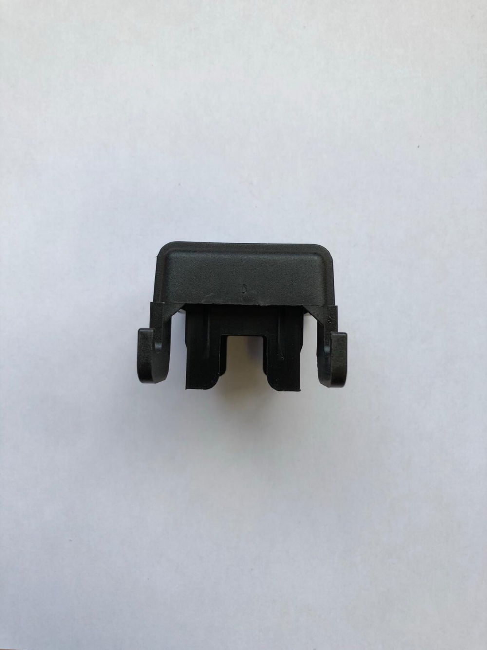 Paalkap 60 x 40 mm met haakjes